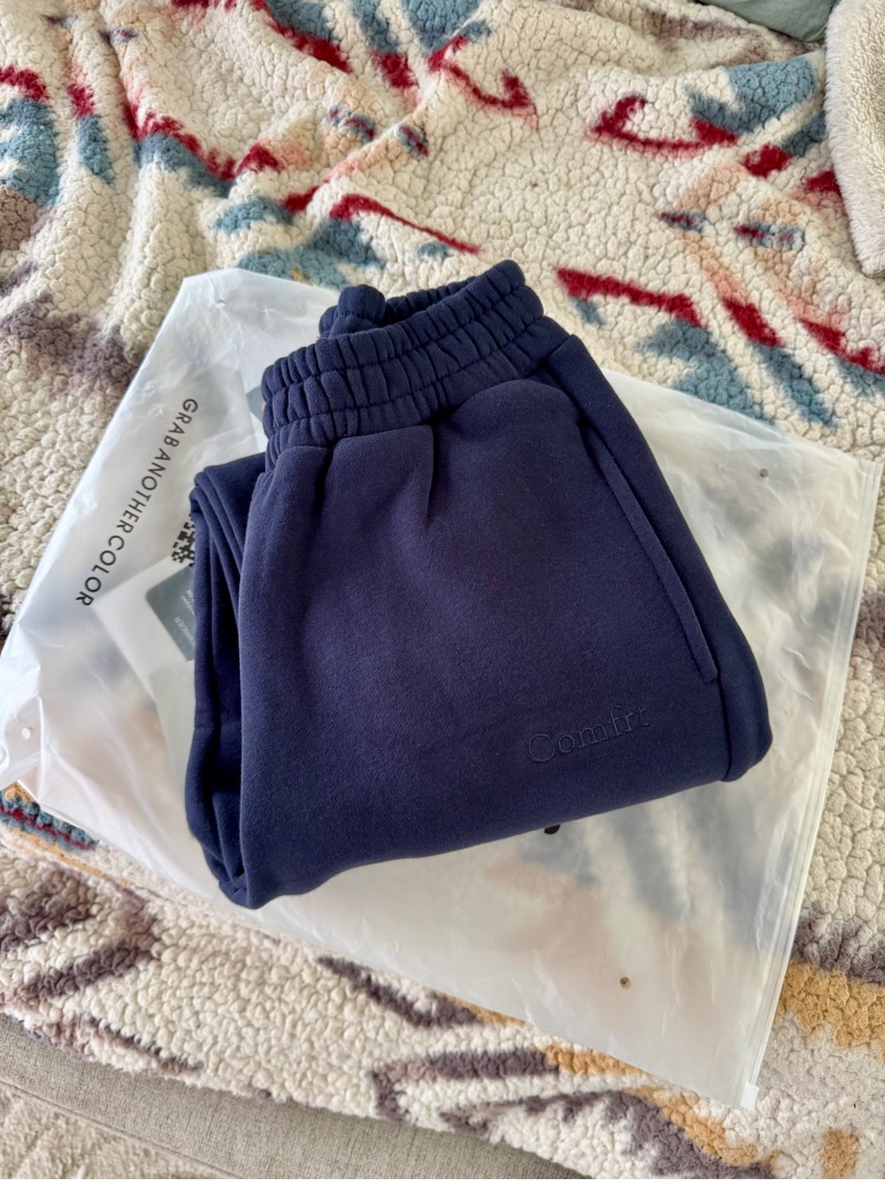 NWT Comfrt Signature Sweatpants, Navy - XS - Picture 4 of 4